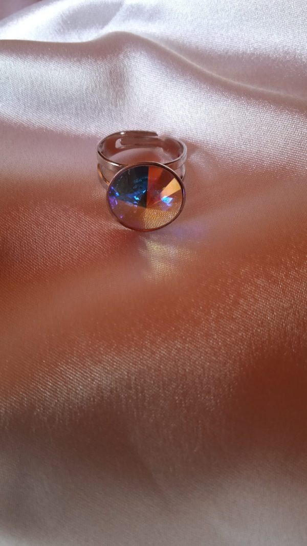Anello regolabile con pietre boreali